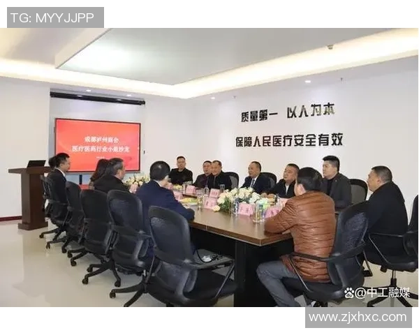 热议成都被罚：想出前5排空场的是人才；应重罚肇事者轻罚沙龙